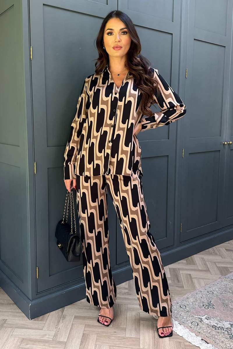 Multi Printed Geometric Long Sleeve Shirt - Swimclubus