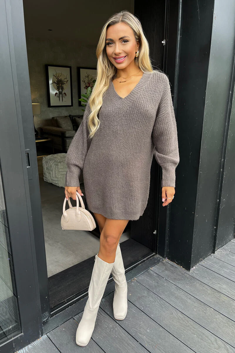 Mink V-Neck Knitted Jumper Dress - Swimclubus