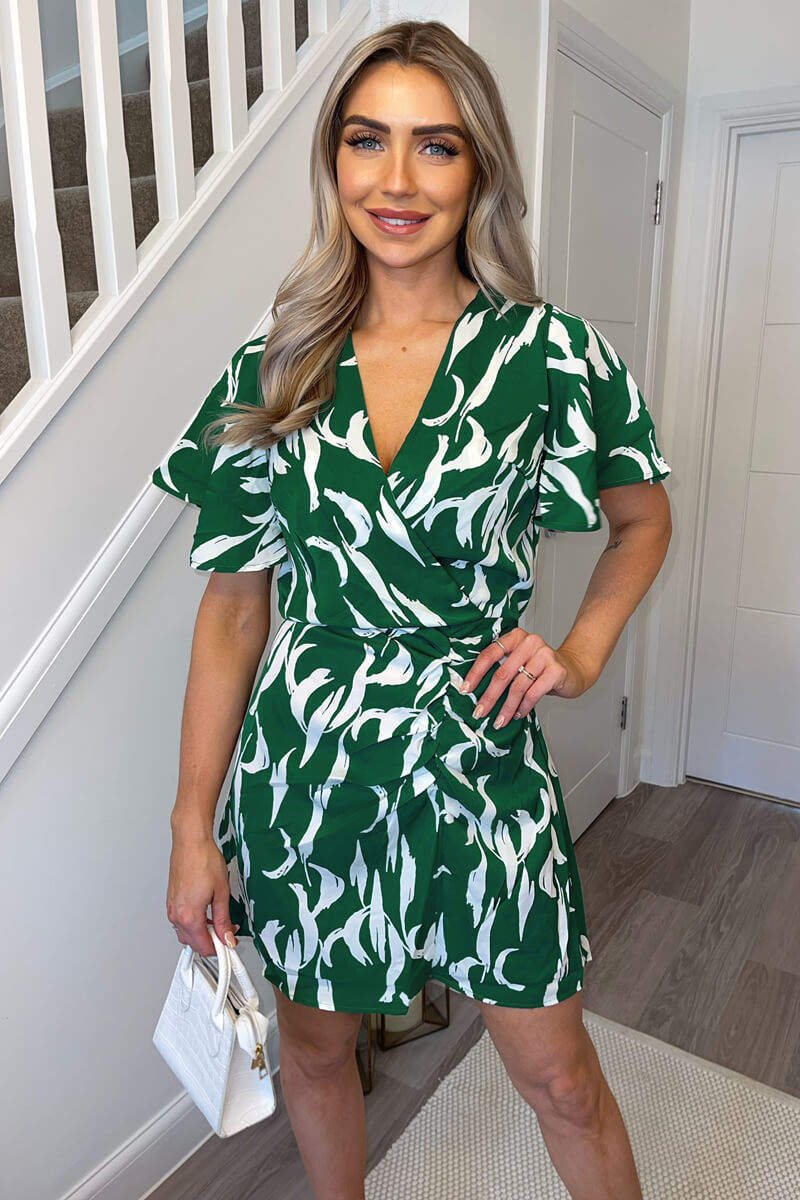 Green And White Printed Gathered Mini Dress - Swimclubus