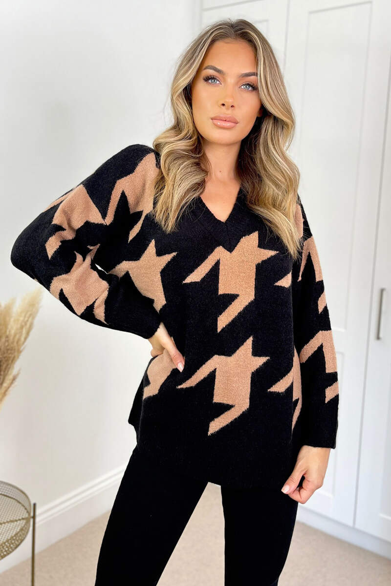 Black And Camel Long Sleeve V Neck Houndstooth Print Knitted Jumper - Swimclubus