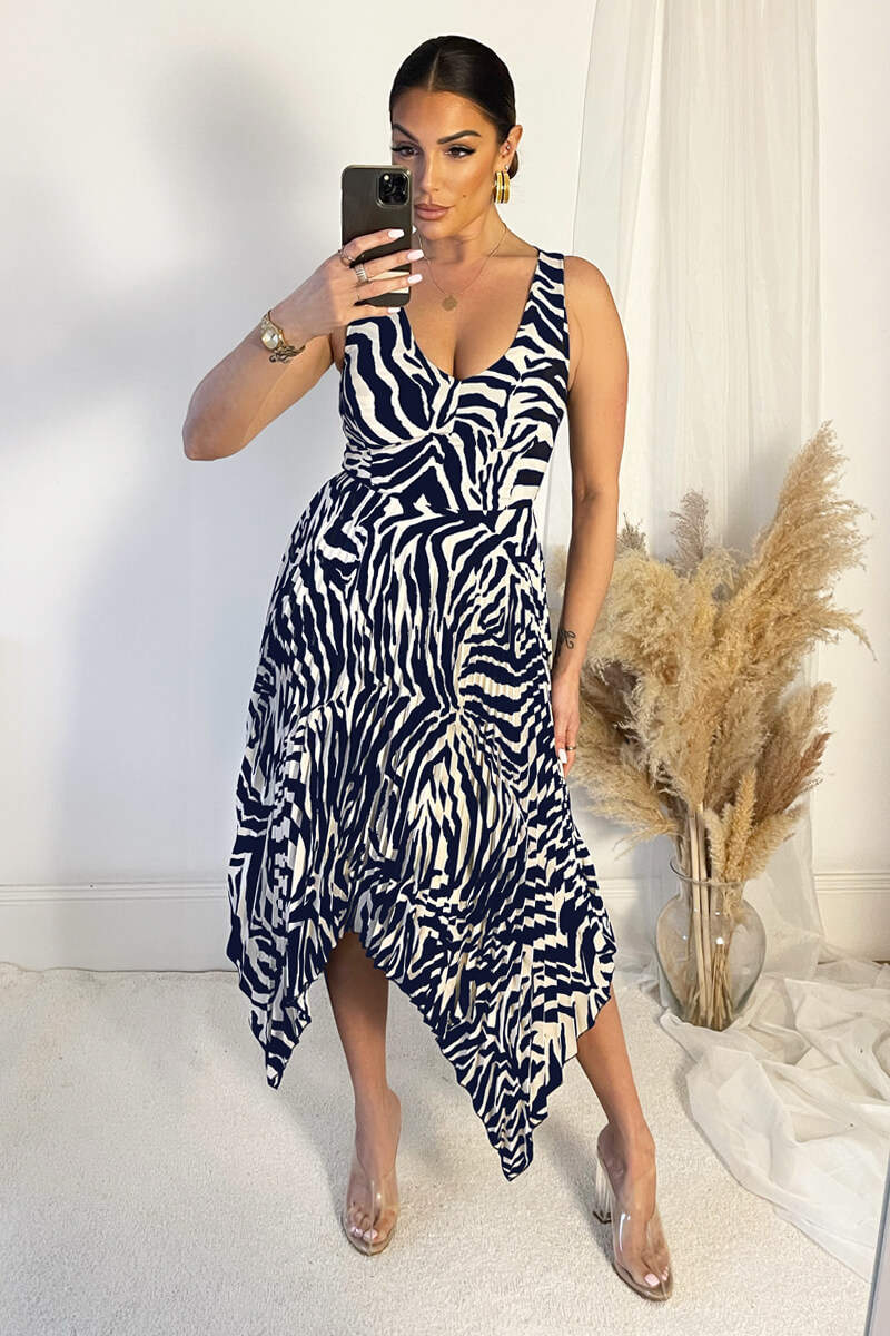 Navy And Cream Printed V Neck Zig Zag Hem Pleated Midi Dress - Swimclubus