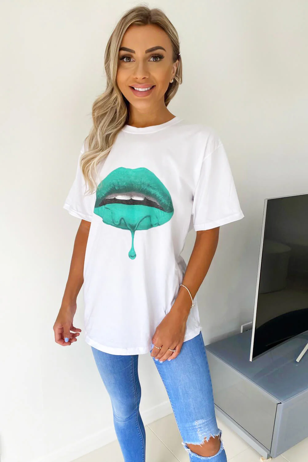 White Green Lips T-Shirt - Swimclubus