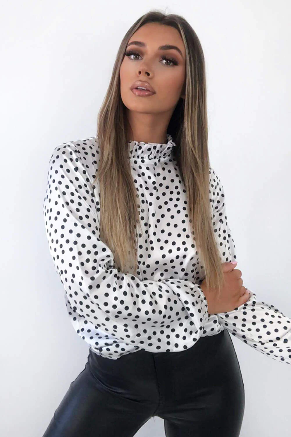 White Polka Dot Long Sleeve Top - Swimclubus