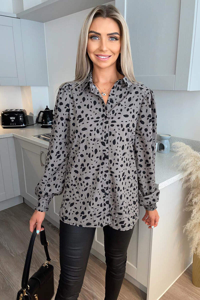 Grey Animal Print Long Sleeved Shirt - Swimclubus